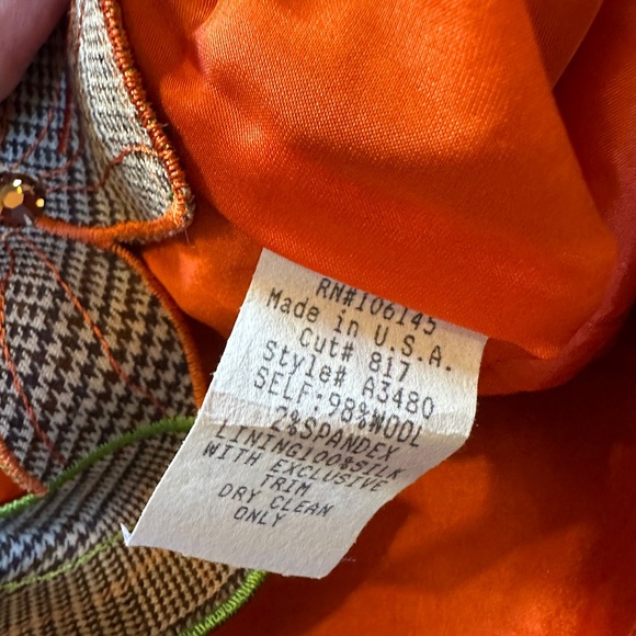 Ruth wool skirt from Newbury Street boutique - Picture 10 of 10